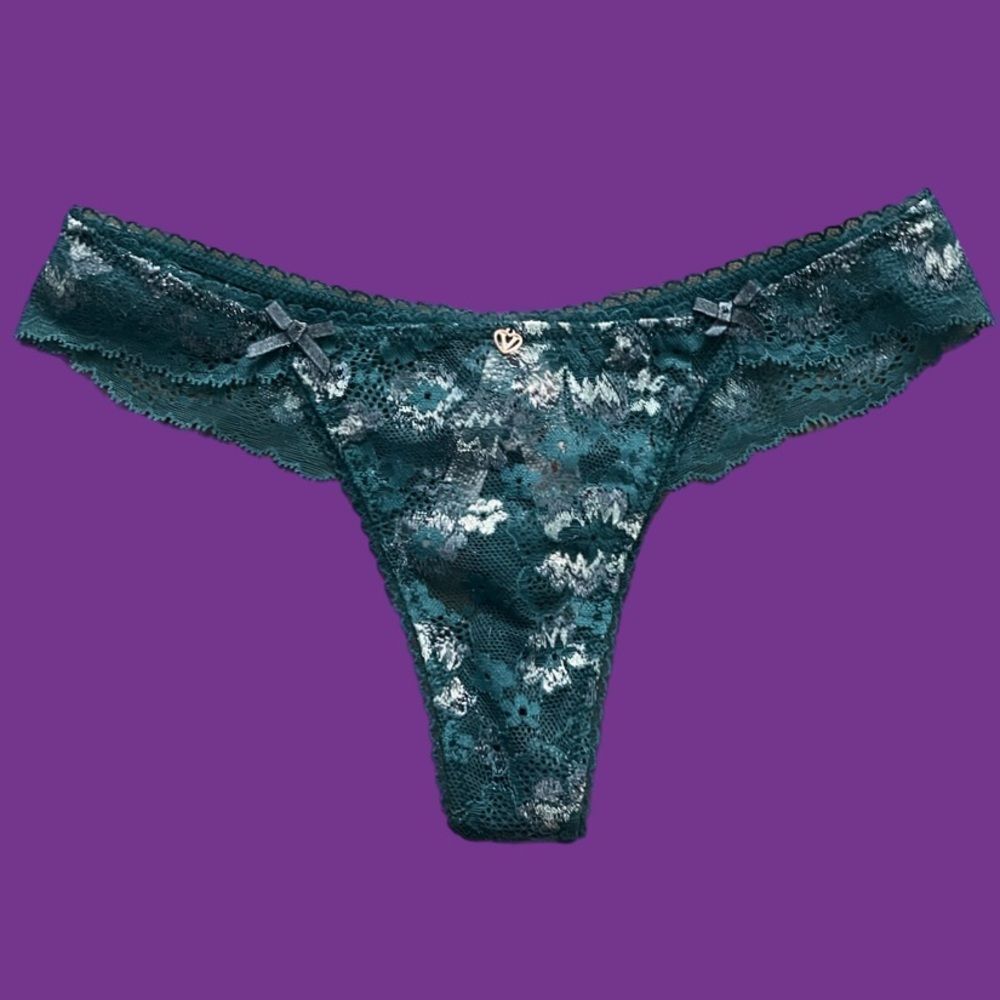 Victorias Secret Body Supersoft Metallic floral Lace thong panty green Xlarge